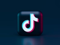 Aya Ashe on TikTok